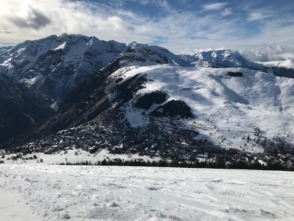 Appartement vue imprenable avec emplacement idéal Les Deux Alpes Esterno foto