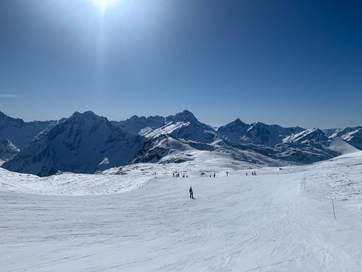 Appartement vue imprenable avec emplacement idéal Les Deux Alpes Esterno foto